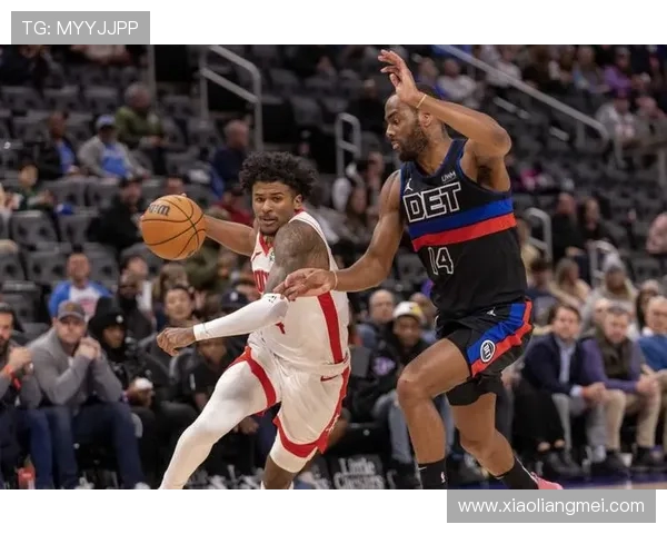 火箭队对决活塞队精彩体育直播全程回顾与精彩瞬间分析
