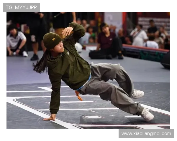 南京攀岩队在世界街舞大赛中以73分稳居积分榜首位