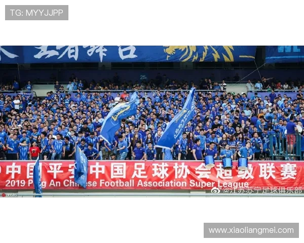 南京滑板队战术之争引发热议球迷与教练的观点碰撞